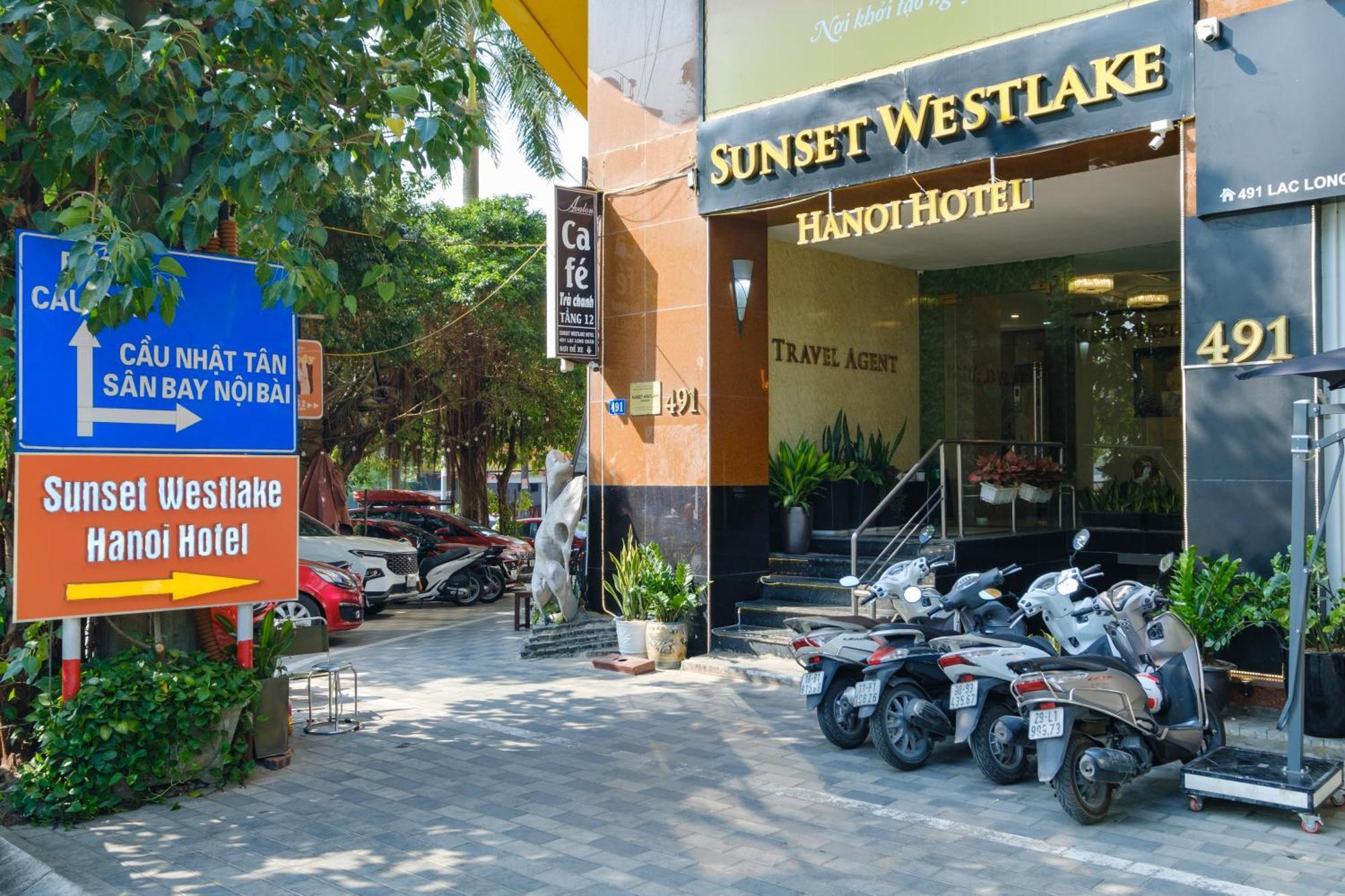 Sunset Westlake Hanoi Hotel Buitenkant foto
