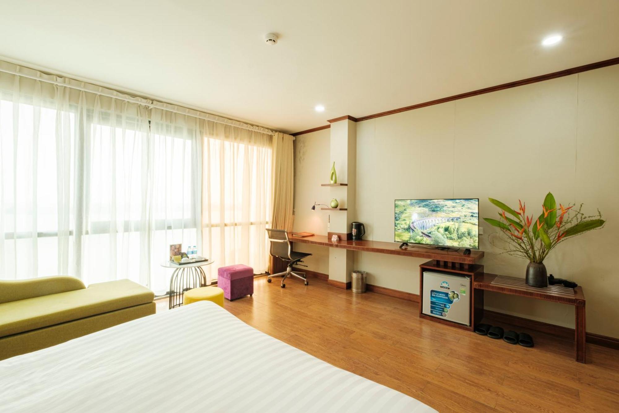 Sunset Westlake Hanoi Hotel Buitenkant foto
