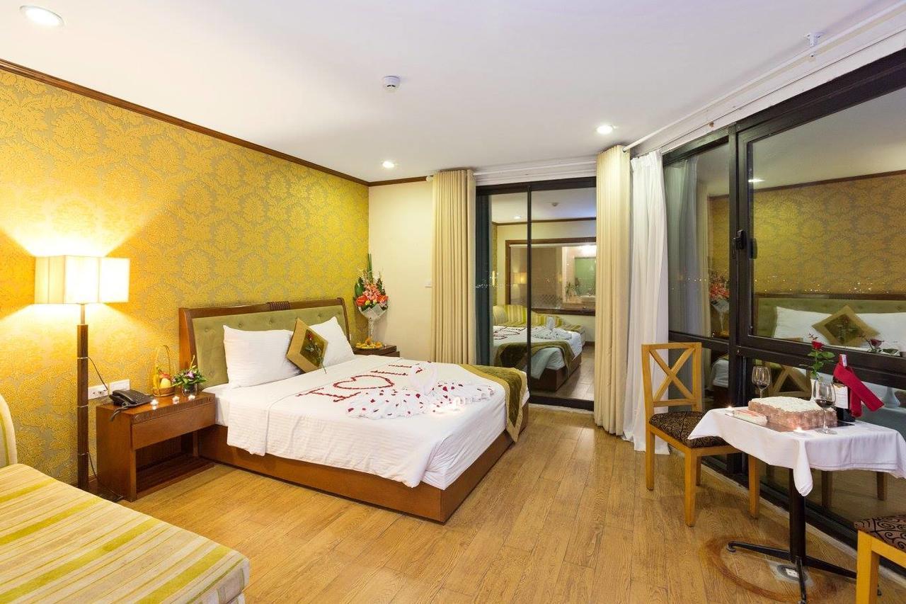Sunset Westlake Hanoi Hotel Buitenkant foto